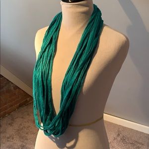 Accent scarf